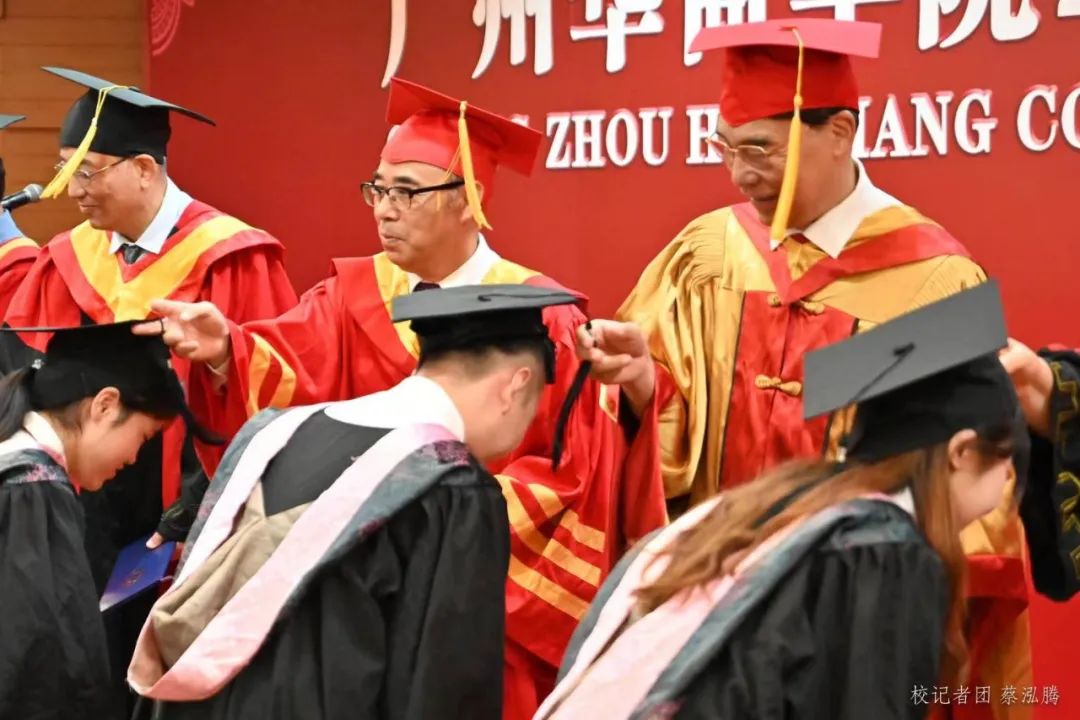 https://mmbiz.qpic.cn/mmbiz_jpg/P4dq3teYXfRBdYvI7gCqAia9lZG51HJPXvsKj5DEialWRjarWk6v5Mr0qTDiaoIC0aTMic4LUCibniab5Lh4wK5DxxmQ/640?wx_fmt=jpeg&wxfrom=5&wx_lazy=1&wx_co=1