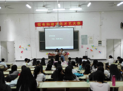 播放参赛视频